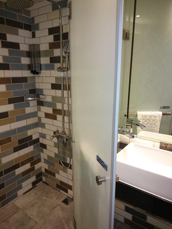 Exquisite Double Room No Window